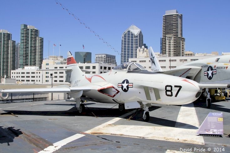 Grumman F9F-8P Cougar