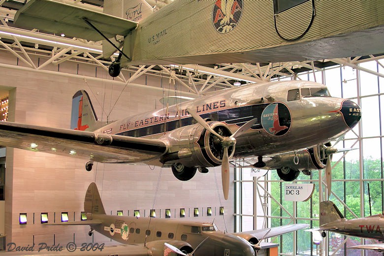 Douglas DC-3